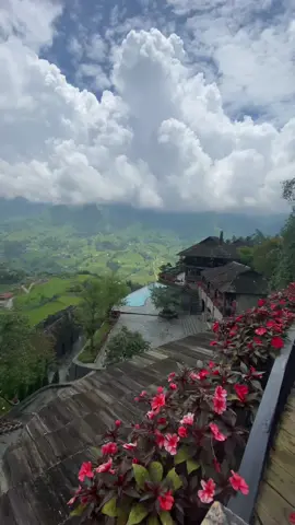 Nửa tầng là mây, nửa tầng là núi #travel #fyb #themongvillage