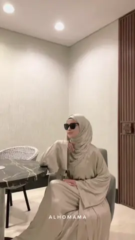 Masih inget sm produk yg viral kemarin? yes Shirenz Silk Abaya skrg udah bisa kamu order loh tap etalase kuning #fyp #ootdhijab #abaya