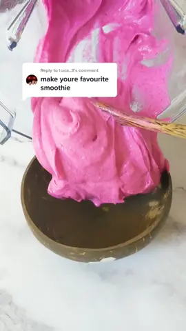 Replying to @l.uca..3 This Pink Pitaya smoothie is by far my favorite😍