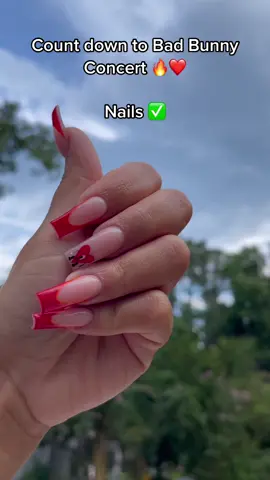 On Countdown, Bad Bunny Concert 😬 I got my nails ready, now have to make up my mind on an outift! Who’s going ? #badbunnyconcert#badbunnyatlanta