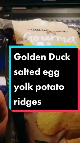 I've been informed that Golden Duck also has salted egg yolk crisps that are thinner than the ridges, will need to try #goldenduck #asiansnack #snackreview #SnackTime #snacks #saltedeggyolk #saltedeggchips #yummy