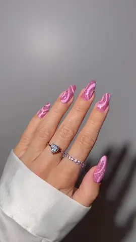 All that glitters ✨💖 #nails #nailart  #nailsoftiktok #nailinspo