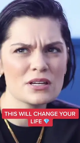 #JessieJ dropping a life changing 💎 to alter your mindset and perspective in life with #AmaruDonTV #ADTV #FYP @jessiej