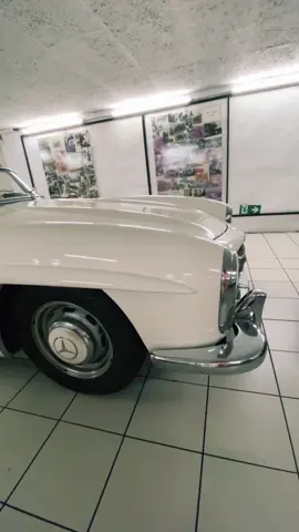Mercedes 300 sl roadster #fyp #olmoneyaesthetic #classiccar #carsoftiktok #mercedes