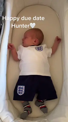 Happy due date baby🤍 #duedate #2weeksold #newborn 
