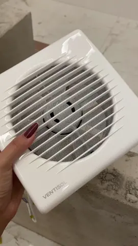 Você ja conhecia? #obracivil #exaustor #banheiro #banheiropequeno