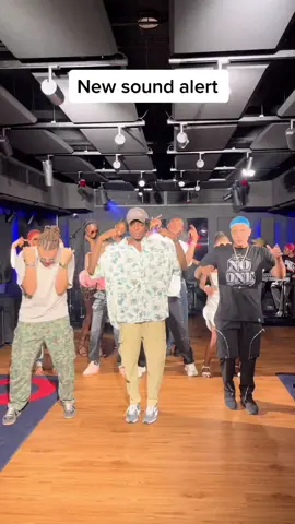 Heyyy guys new sound alert…. use and tag cloutafrica thanks🥂😊 #newsound #newsong #yourlove #cloutafrica #duet #usesound