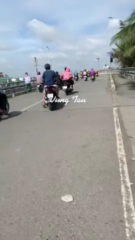 Nhi đi biển  #sea #vungtau #dithatxadetrove✈️✈️🚘🚘🏡🏡  #xh #weekend