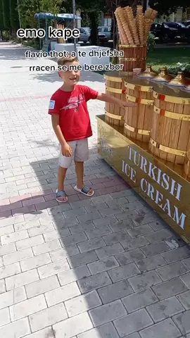 #viral #turkishtiktok #pogradecalbania🇦🇱 #lotsoflove #qesh #plas