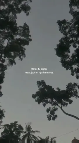 Ternyata,Raihlah cita-cita mu setinggi bintang di langit harus bawah uang #fyp #storywa #story #caption #semangat #katabijak #beyourself