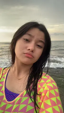 nunggu sunset 😩☝🏻