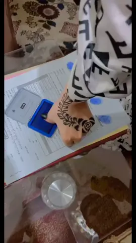 #يومياتي_الجميلة_عقدي_صنعاء_عدن_اليمن❤ @gx7m1 7/8/2022 بهآا آليوم إنعققدت سسعادتي مع أگبر نعمة رزقني فيها رب العالمين و الشخص إلي لو ظليت أحمد ربي عليه كل ثانية ماحوفيه حققهه ❤ Husseini🤍💍 وصار حبيبي زوجي حلالي رسمي😍