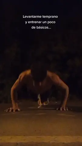 entrenamiento 5am#parati #motivacion #noterindas #esfuerzate #entrenamiento #calisbros #ypfッ #viral