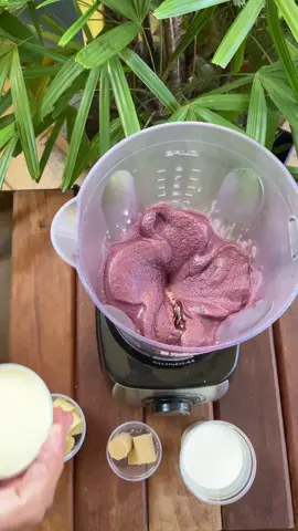 💥 O famoso LEVANTA CADÁVER 💥 ✅ Açaí  ✅ Leite  ✅ Banana ✅ Xarope de guaraná  ✅ Paçoca  ✅ Leite condensado  Não perca a oportunidade e experimenta ❤️ #levanta #açaí #vitamina #fy #fyp #funnyvideos #garagemdoacai #brasil #banana #açaícompaçoca #açaíévida #açaídelivery
