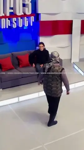 @Hrach Muradyan ՀԱՍՑԵ ԱՌԱՆՑ ԴՐՈՇՄԱՆԻՇԻ 2 14.03.16 / ԿԻՍԱԲԱՑ ԼՈՒՍԱՄՈՒՏՆԵՐ #HalfOpenWindows #KisabacLusamutner #HrachMuradyan #HrachJan