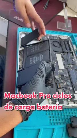 MacBook Pro 2015 no prende sin cargador, cambiamos por bateria nueva. #apple #macbokpro #tijuana #mexico🇲🇽