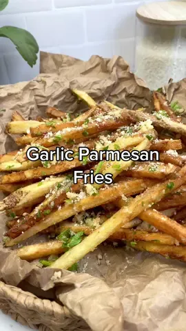 My Go-To restaurant order #fries #garlicparmesan #garlicfries #frenchfries