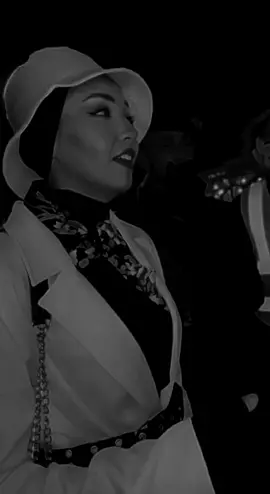 لولا الهوى لم ترق دمعاً على طللّ