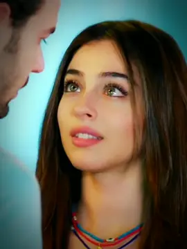 la forma en que ella lo mira😍📈 #bahtoyunu #juegodeldestino #aycem #adbor #ada #borabey #cemrebaysel #aytacsasmaz #aytacemre #turkishseries #turkishvibess #loveexpectations #fyp