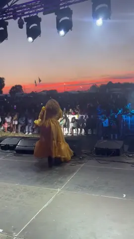 Makhadzi performing in UK🇬🇧🔥✨