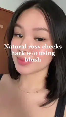 Hack to get that natural looking rosy cheeks without using any blush! Wait til the end for the results ✨ #fyp #foryou #foryoupage #thedailyglow #tdgdazzlers #skintok #skincare #moisturizer #rosycheeks #hacks