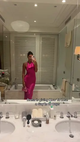 Not rlly but close enough  #howtoloseaguy10days #pink #nourisheveryyou #fyp #fup