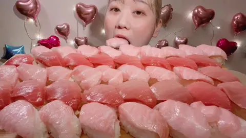 大トロ、中トロ🤤💕 Otoro Tuna Sushi #寿司 #コストコ #sushi #咀嚼音 #大食い #食べる音 #asmr #asmrsounds #asmrvideo #eating #eatingshow #eatingsounds #mukbang #youtube #miyuasmr #food