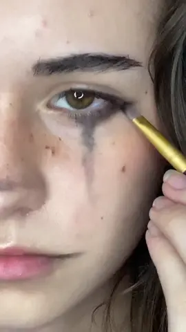 Easiest clown makeup 100%