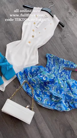 outfit inspo - GREECE edition 💙🐚☀️ #holidayoutfit #greecetravel #greektiktok #grwm #clothinghaul