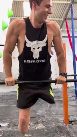 No hay otra opción que reírse🤷🏼‍♂️ #amputeelife #amputee #sunday #fyp