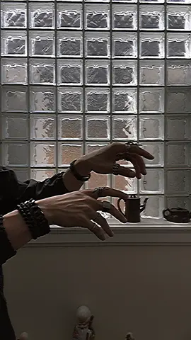 🖤onlyhands?🖤 #fyp #viral #corpse #veins #hands