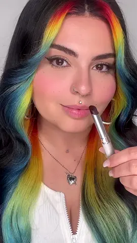 Trying out the viral @Clinique almost lipstick BLACK HONEY 😍 love how it makes my lips look! Make sure to give them a follow! #clinqueblackhoney #clinquepartner #blackhoney #clinq