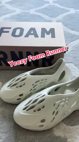 Unboxing the new adidas Yeezy Foam Runner ararat #unboxing #sneakers #sneakerhead #sneakerapeish #adidas #yeezy #foamrunner