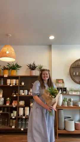 Flower fit check! #florist #thriftedfashion #oldnavy #FitTok #OOTD