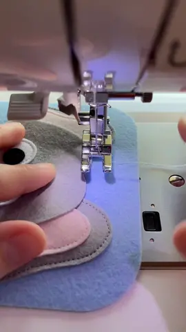 #sewing #sewingtiktok #sewingforyoupage #sewingskills #sewingproject #sewingmachine #singersewingmachine #nähen #nähenmachtglücklich #nähenfürkinder #nähmaschine #nähprojekt #preschool #preschoolactivities #forkids #softbook #quietbook #mywork #foryou #mycraft #foryou #foryoupage #fypシ #creator #fürdich #fd #madebybalybina #sviatlanabalybina #viral #viralvideo #felttoy 