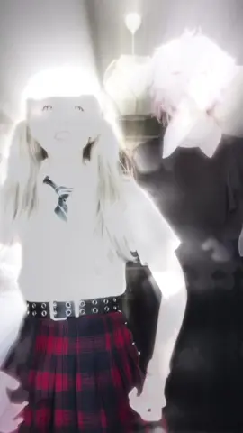 Ascending rn 🥱 • #makaalbarn #makaalbarncosplay #cronagorgon #cronagorgoncosplay #souleater #souleatercosplay