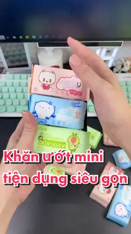 Ngại đem khăn ướt vì chiếm chỗ trong túi xách thì dùng khăn ướt mini này siêu gọn luôn á #review #amm #muataitiktok