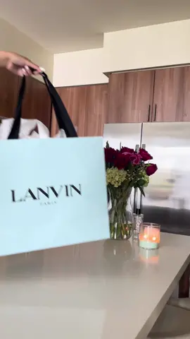 If you know me, you know I live in slides #unboxing #lanvin #fashiontiktok