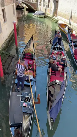 📍Gondola Ride Venice                                        #fyp #gondolatok #italy #venezia #venicecanals #romanticescape #romanticplace #veneziaitaly #visitvenezia #veneto #traveltiktok