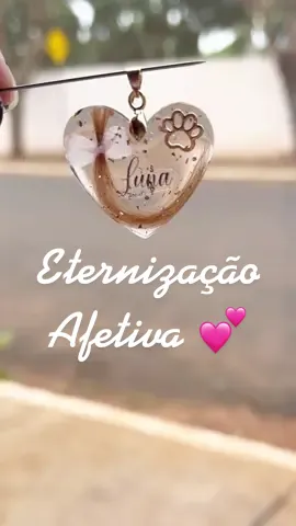 🌈 Hoje vim mostrar pra você essa eternização afetiva cheia de amor e carinho ❤️ Os pelinhos da linda Luna 🐶  #resinando #resineirasdeplantão #resinart #eternização #eternizandomomentos #amordepet