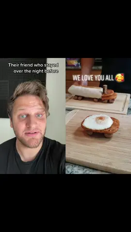 #duet with @8Ways Games #breakfastcars #funnyreact #weirdfriends #weirdcouple #cookingreaction
