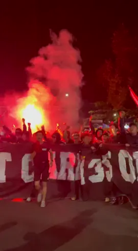 kami tetap ada dan tak pernah padam WE ARE BACK (ULTR4S AREMA) #arema #aremafc