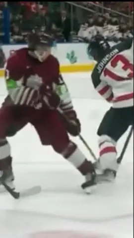 KJ WITH SOME MAGIC MOVES AT #WORLDJUNIORS 🤯〽️