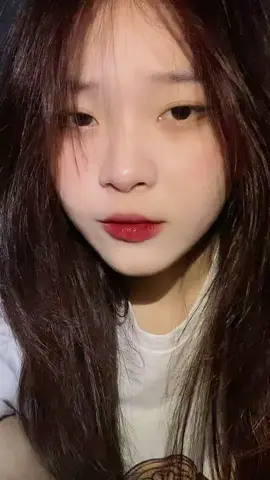 Em vẫn cứ đứng đợi anh đấy💞#xh #th #fyp