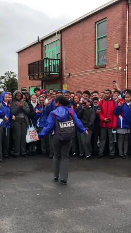 Our Fridays at school 😭🔥 #tiktoksouthafrica #amapiano #fypシ #viral #amapianodance #viralvideo #savibes #ShopriteBigFlexaChallenge #blowthisup