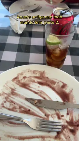 duvido que não conheça alguém assim kkkkk #humorbr #humorbrasil #comedia #amigos #comida #memesbr