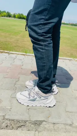 Street walk🥰🥀#viral #fyp #foryoupage #street #walk #style #foryou #trending #14august2022