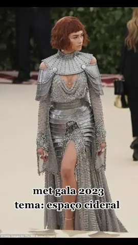vestido inspirado no tema do met gala 2023, espaço cideral. #agathastylism #metgala #metgala2023 #space #moon #sun #dress #estilista #fashiontiktok