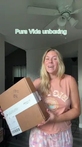 @puravida never disappoints! #puravida #puravidagifted #puravidainfluencer #unboxing #tryonhaul