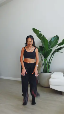 3 Different Ways To Style The Puma RS-X @puma @footlockerwomen AD #styling #grwm #shemovesus